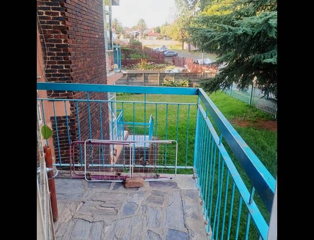 2 BEDROOM APARTMENT FOR SALE IN FLORIDA